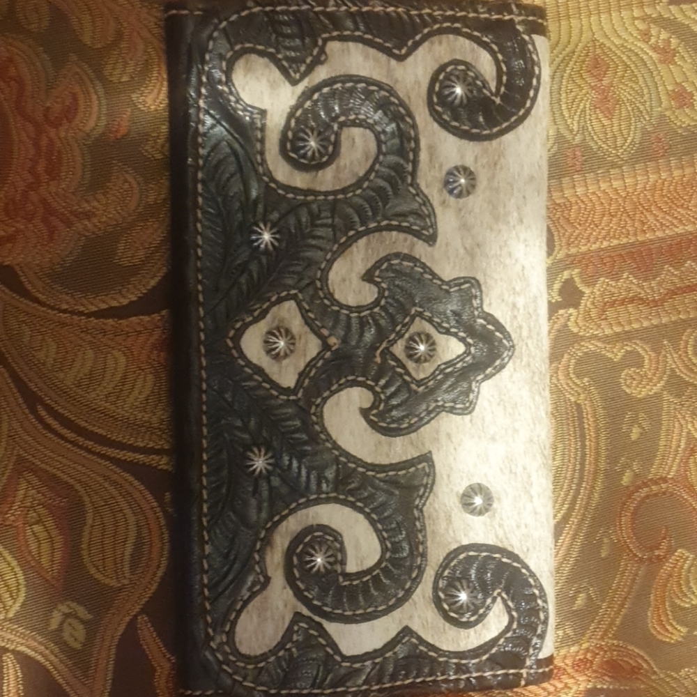 Bags - Picture 5 of 6